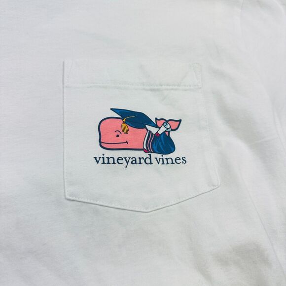 Vineyard Vines Shirt Mens Medium White Class of 2019 Whale‎ Logo Crew T-shirt - Picture 2 of 10